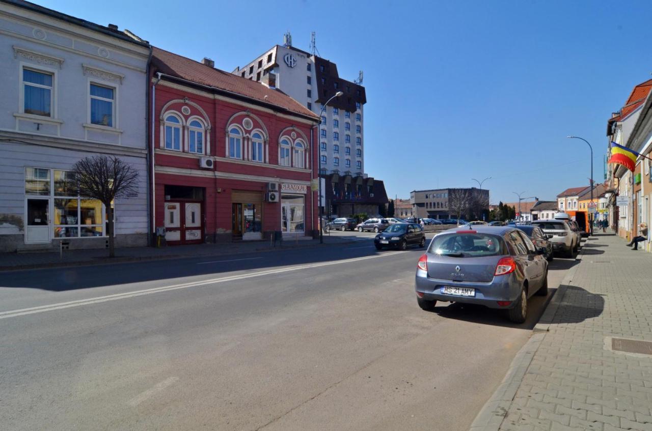 Apartament 11 Central Targu Mures Ngoại thất bức ảnh
